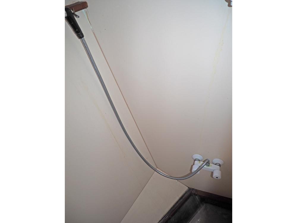 Aft cabin, Accommodation